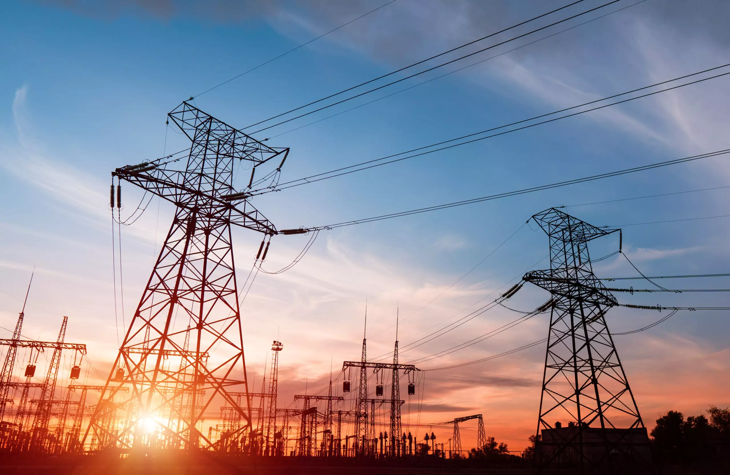 Wo Zuverlässigkeit, Effizienz und Innovation in der Elektroindustrie zusammenkommen!